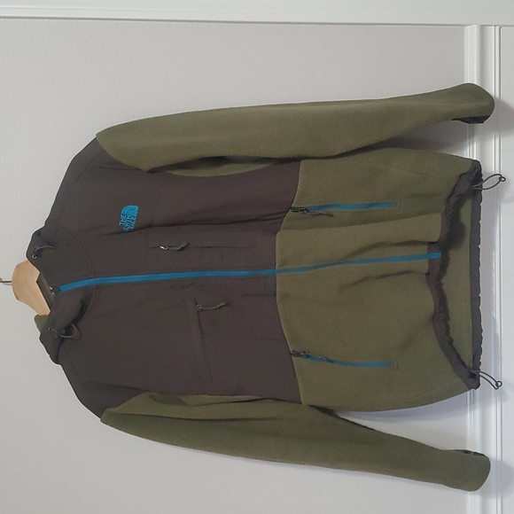 The North Face Other - The North Face Hooded Denali. Men's Medium.